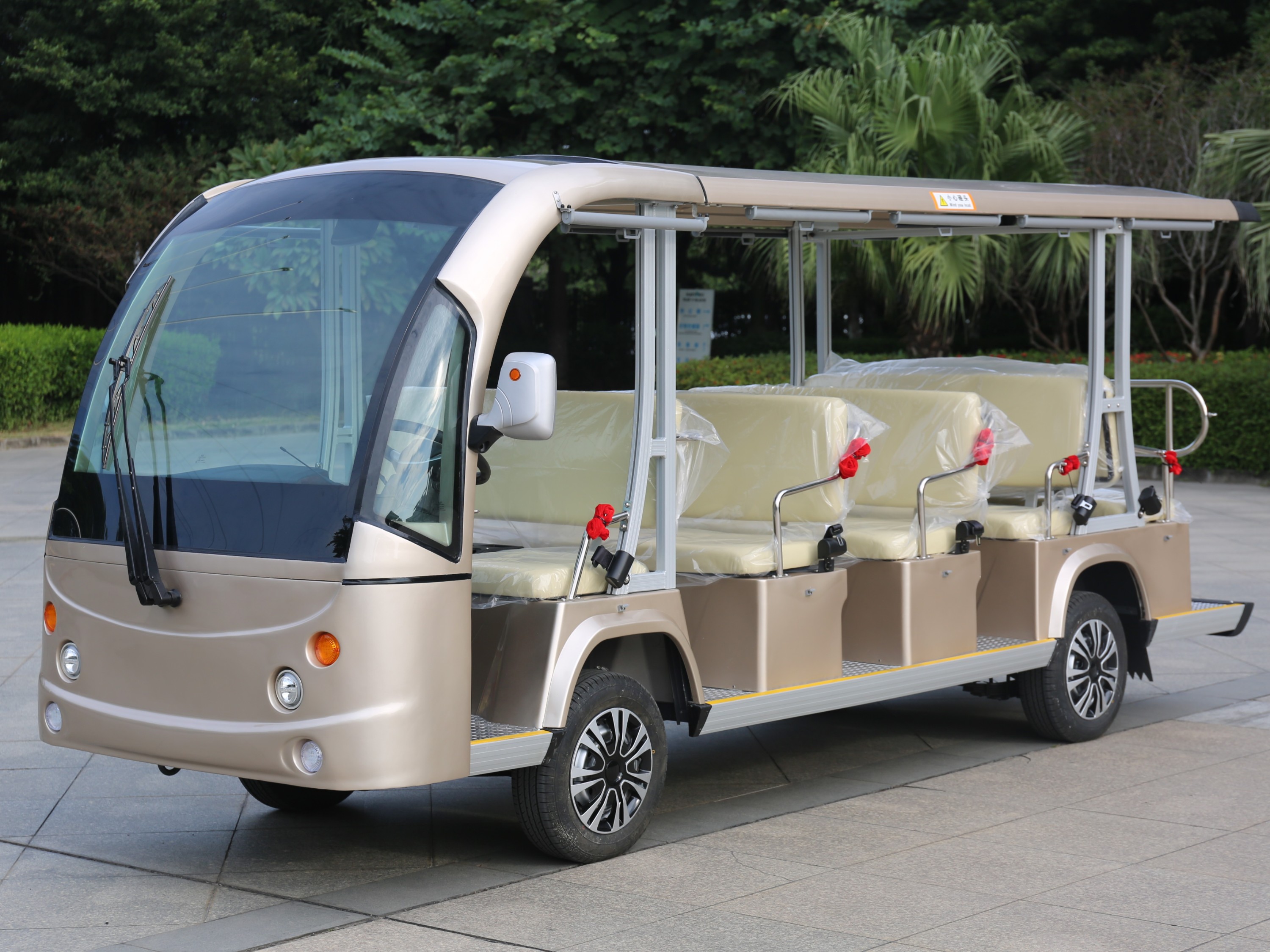 電動(dòng)觀光車選什么品牌好？