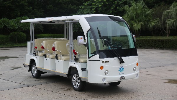 選購(gòu)電動(dòng)觀光車(chē)時(shí)要注意哪些相關(guān)技術(shù)參數(shù)？