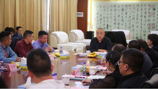 “同心同行，砥礪前進”，董事長與戰(zhàn)略經(jīng)銷商共同探討瑪西爾未來發(fā)展