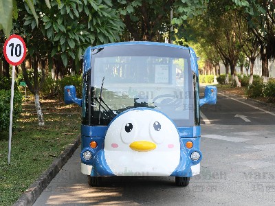 企鵝造型觀光車