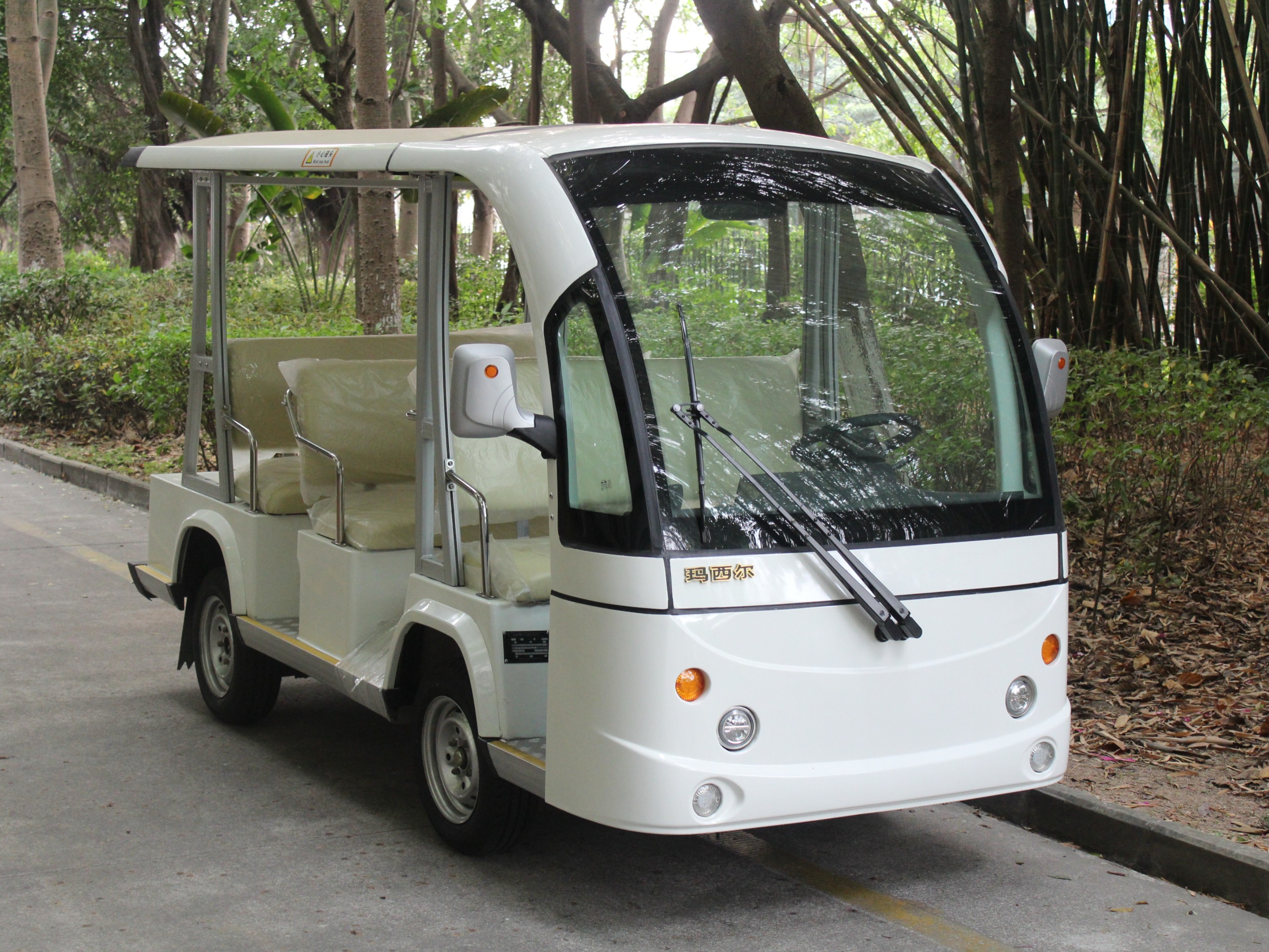 八座電動(dòng)觀光車