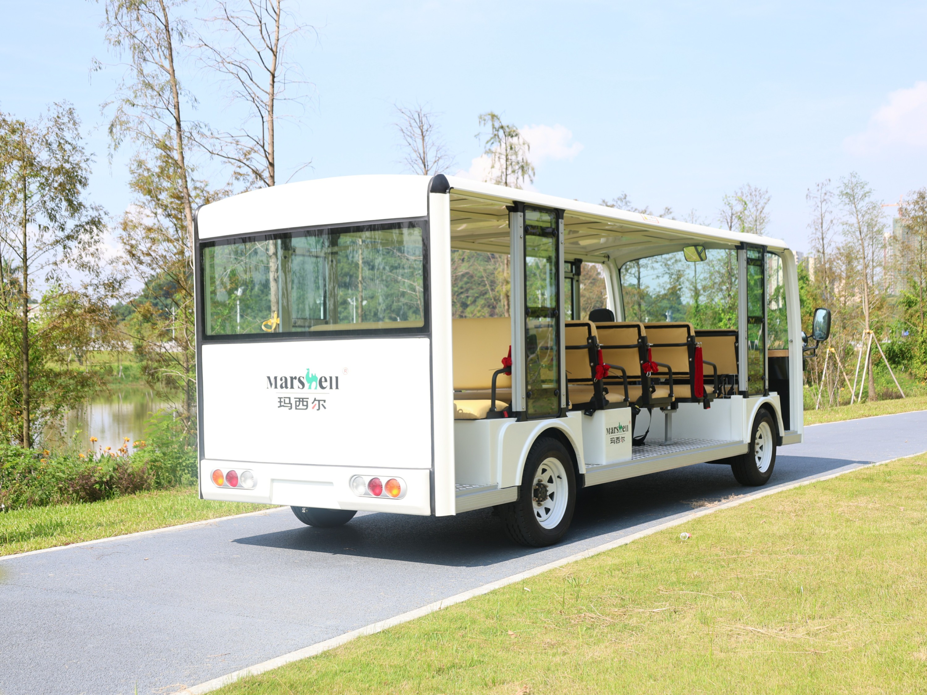 二十三座電動觀光車
