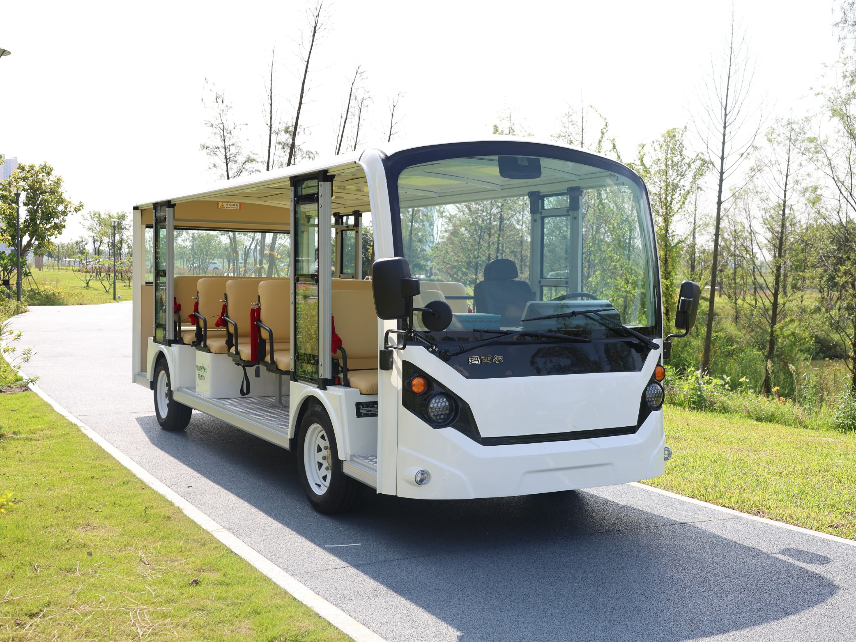 二十三座電動觀光車